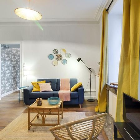 Sous Le Cedre - Au Coeur De Nantes Apartamento Exterior foto