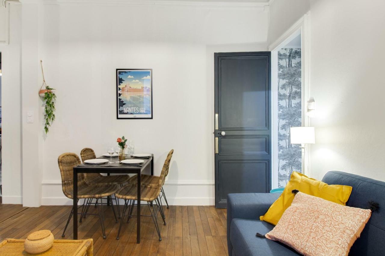 Sous Le Cedre - Au Coeur De Nantes Apartamento Exterior foto